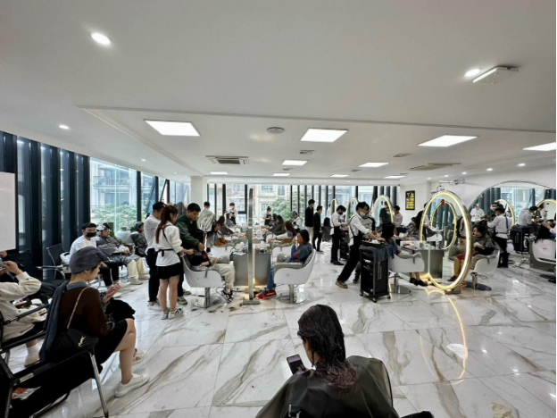 Salon tóc bị tố 