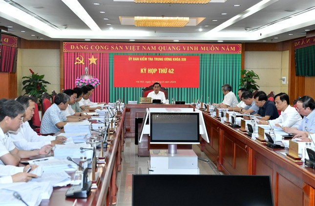 Đề nghị xem xét kỷ luật Ban Cán sự Đảng Bộ Tài chính nhiệm kỳ 2016-2021- Ảnh 1.
