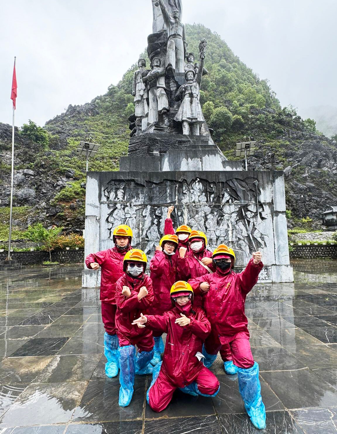 7 cô gái gen Z kể trải nghiệm nhớ đời khi phượt Hà Giang đúng đợt mưa lũ- Ảnh 5.