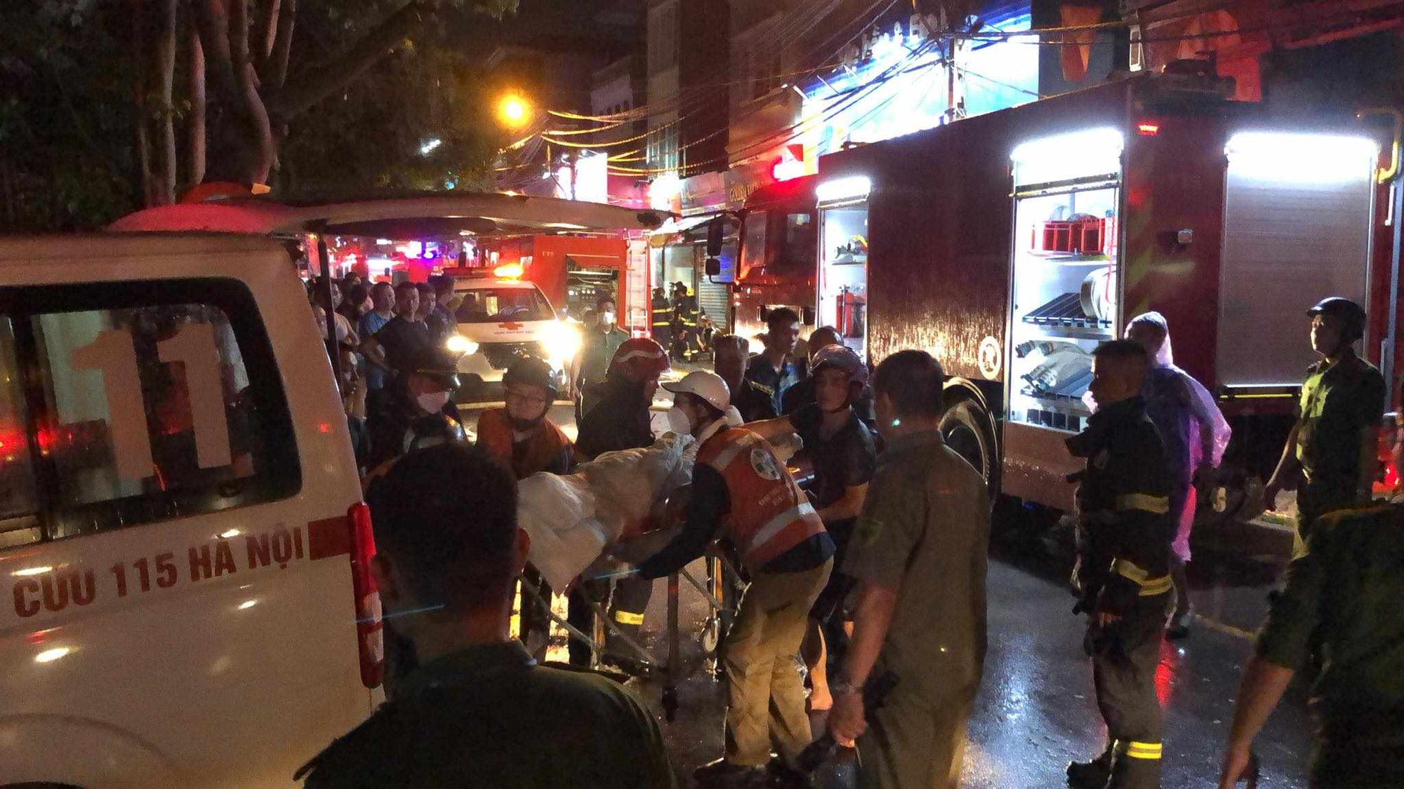 Hà Nội: Xác định danh tính 4 nạn nhân trong vụ cháy nhà tại Định Công Hạ- Ảnh 2.