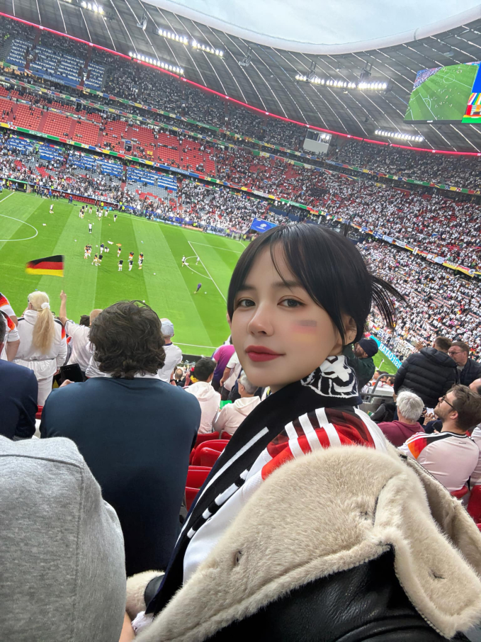 Gặp gỡ gái xinh Việt Nam chi 200 triệu đi xem Euro 2024: Fan tuyển Đức từ năm 9 tuổi, mong “cỗ xe tăng” lên ngôi vô địch- Ảnh 3.