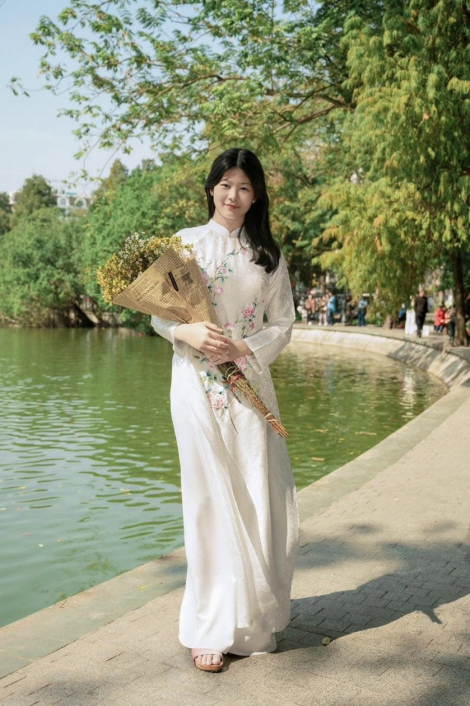 Ngoài Lọ Lem, có 1 ái nữ nhà sao Việt được dự đoán là Hoa hậu tương lai: Sắc vóc nổi bật, học hành tốt lại được dạy dỗ khéo- Ảnh 1.