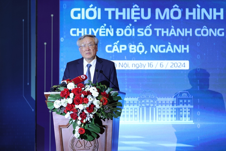 Thủ tướng Phạm Minh Chính: Chuyển đổi số là công cụ quan trọng để hỗ trợ thực thi công lý- Ảnh 4.