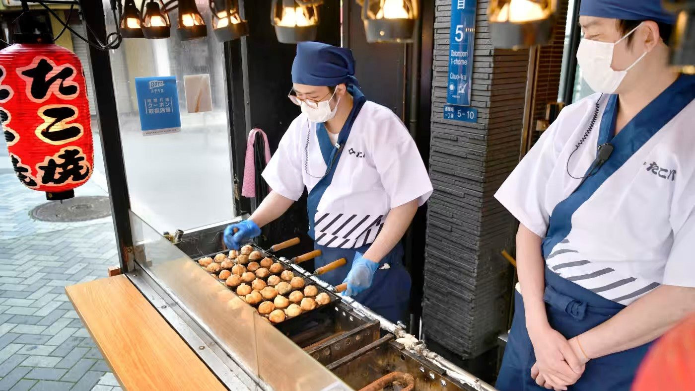 Nhật Bản: Lạm phát tăng cao khiến giá một loại thực phẩm phổ biến đắt hơn cả thịt bò wagyu, đẩy người dân rơi vào tình thế tiến thoái lưỡng nan- Ảnh 1.
