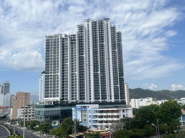 Yêu cầu chủ đầu tư cấp điện thang máy trở lại cho 704 hộ dân chung cư ở Nha Trang- Ảnh 2.