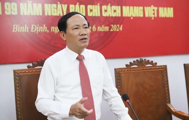 Chủ tịch Bình Định: 'Một mỏ đất giá 8-900 triệu, nhưng đấu giá đẩy lên mười mấy tỷ