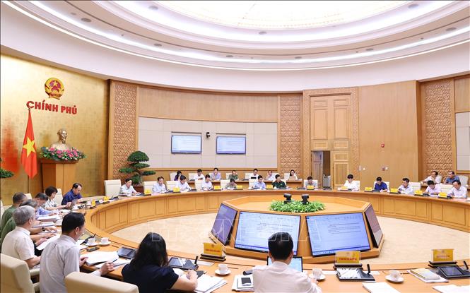 Phó Thủ tướng Trần Hồng Hà họp rà soát, hoàn thiện chi tiết một số điều của Luật Nhà ở- Ảnh 5.
