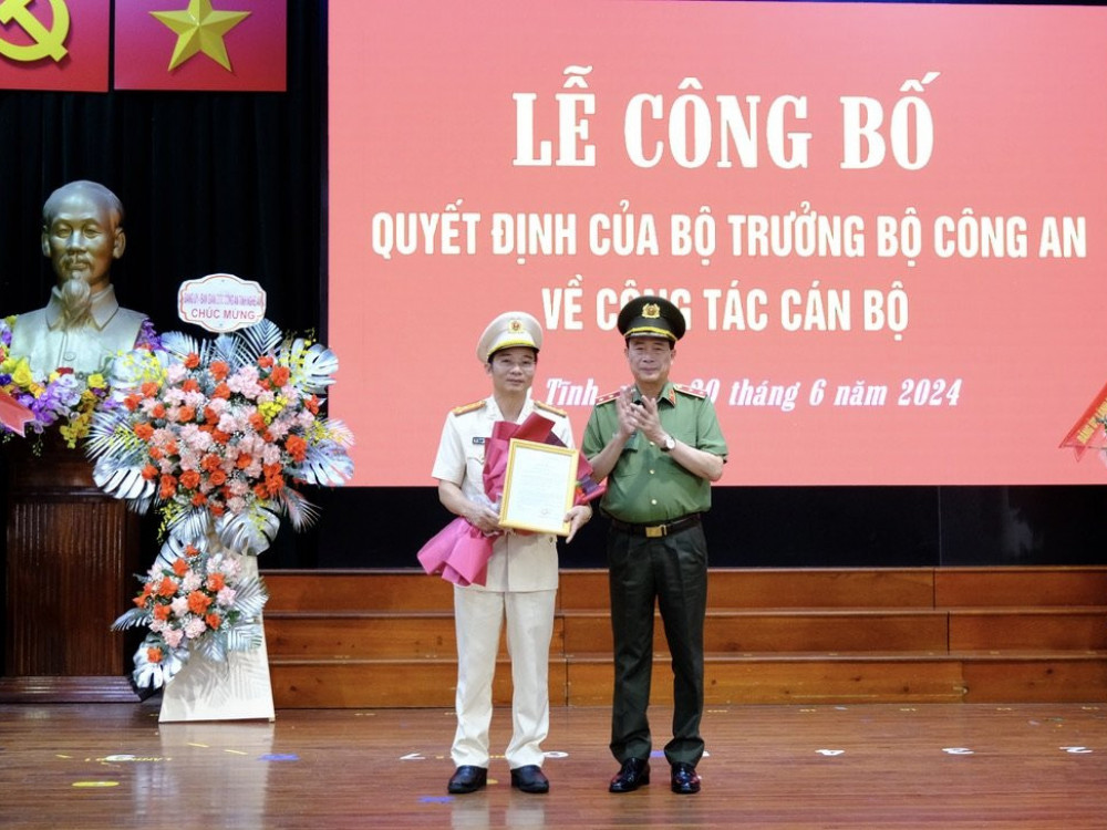 Đồng Nai, Hà Tĩnh có tân giám đốc Công an tỉnh- Ảnh 2.