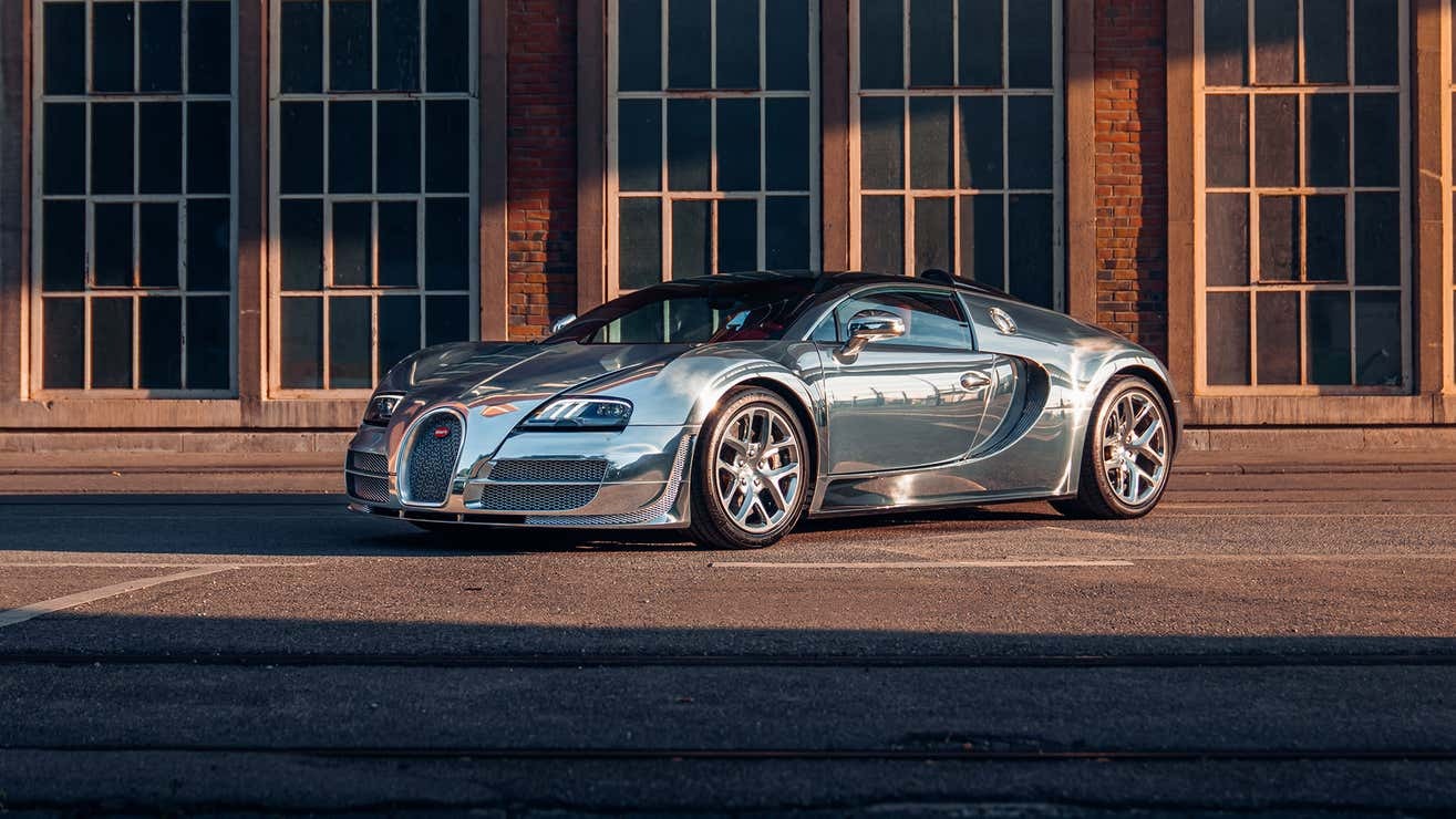 Chuyện mua xe khó tin của giới thượng lưu: Yêu cầu Bugatti làm một chi tiết đắt hơn cả giá siêu xe Veyron, hãng từ chối nhưng không được- Ảnh 3.