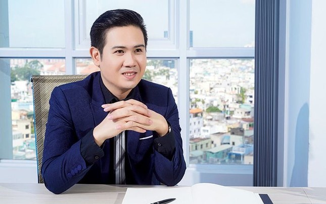 Trước khi bị khởi tố về trốn thuế, Shark Tam đã có phát ngôn thế nào về bê bối lập lờ xuất xứ hàng hóa?