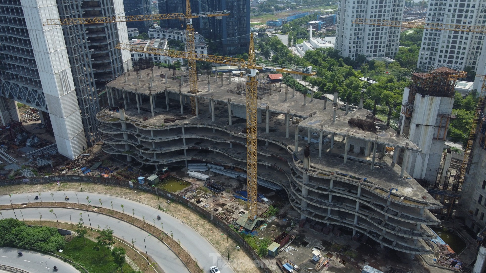 Động thái mới dự án 'siêu tháp đôi' cao thứ nhì ở Hà Nội sau nhiều năm bất động- Ảnh 9.
