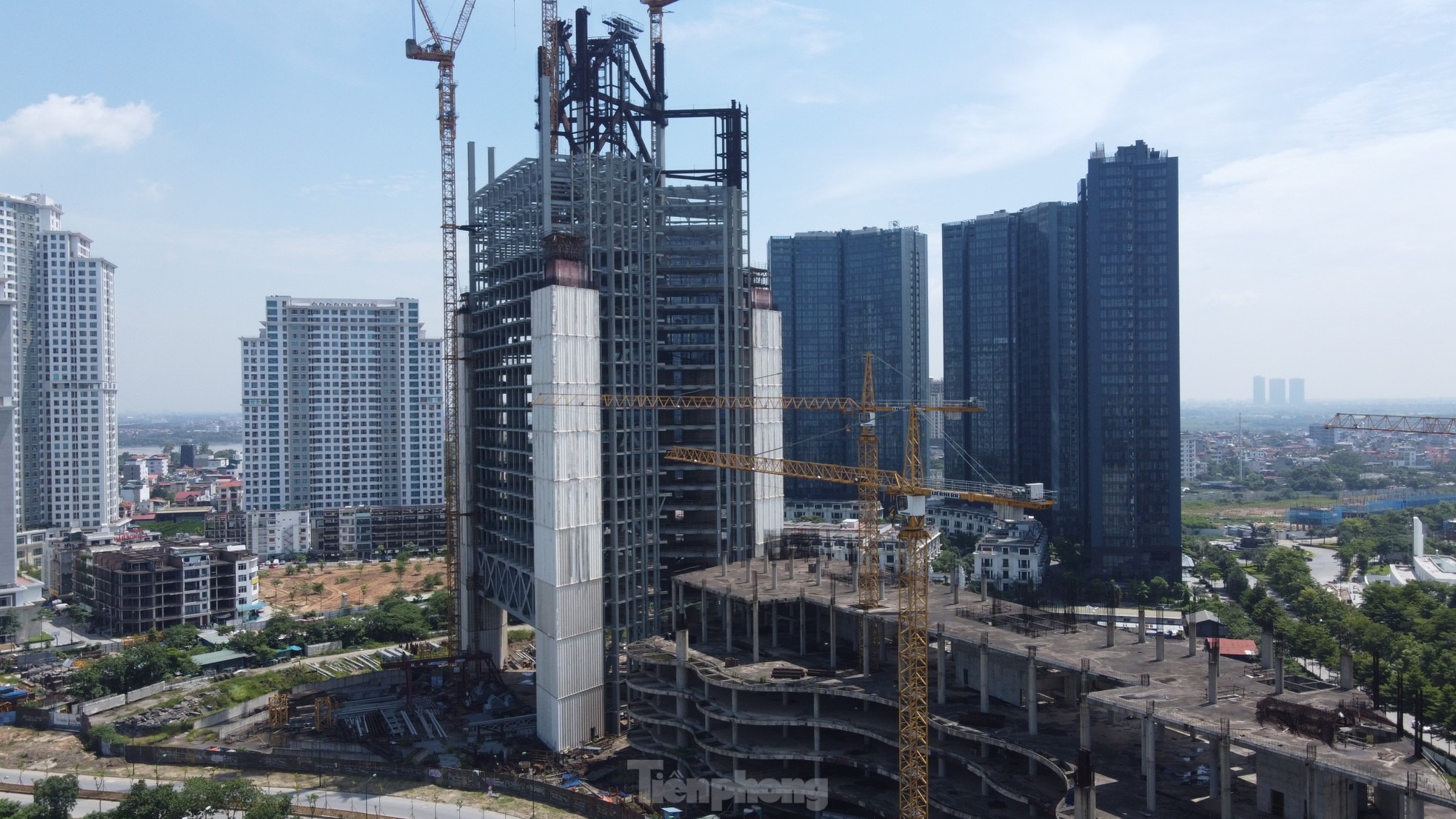 Động thái mới dự án 'siêu tháp đôi' cao thứ nhì ở Hà Nội sau nhiều năm bất động- Ảnh 3.