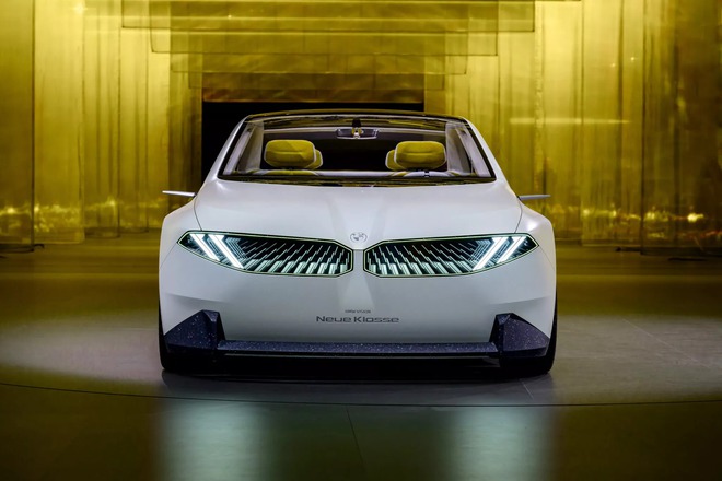 Xem trước BMW 3-Series 2025 sắp ra mắt: Thiết kế lột xác hoàn toàn, HUD to kỷ lục, động cơ điện không dưới 300 mã lực- Ảnh 2.