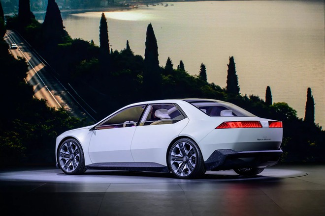 Xem trước BMW 3-Series 2025 sắp ra mắt: Thiết kế lột xác hoàn toàn, HUD to kỷ lục, động cơ điện không dưới 300 mã lực- Ảnh 6.