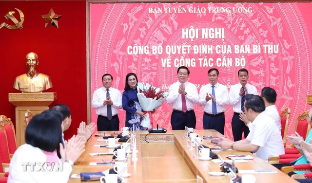 Ban Bí thư bổ nhiệm nữ Vụ trưởng giữ chức Phó Trưởng Ban Tuyên giáo Trung ương- Ảnh 2.