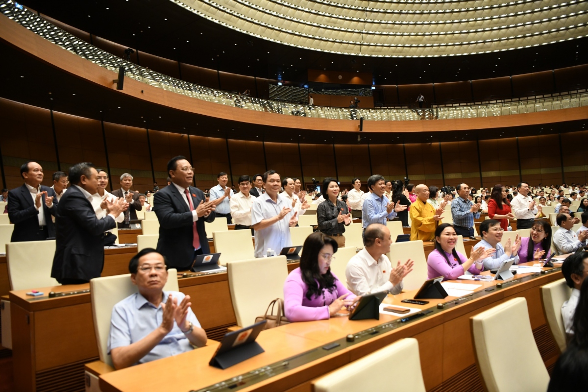 Quốc hội thông qua Luật Thủ đô (sửa đổi), bổ sung thẩm quyền của UBND phường- Ảnh 4.