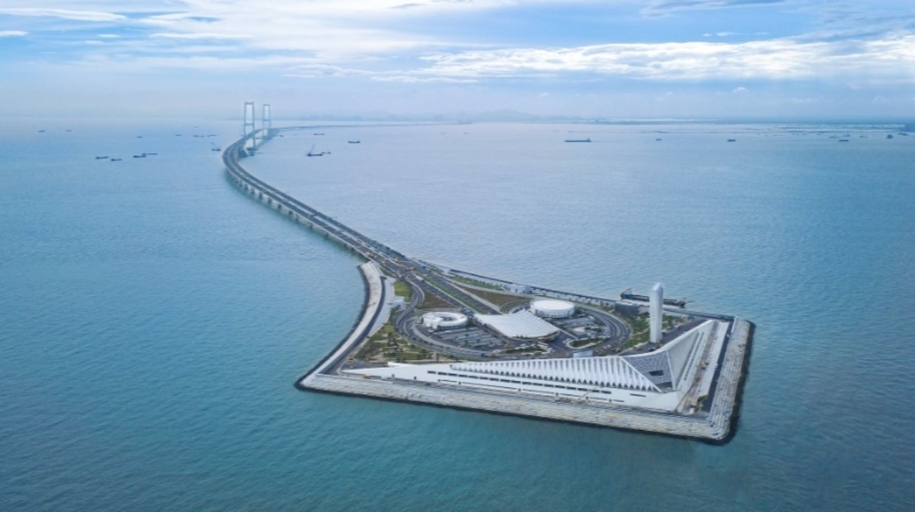 Trung Quốc chính thức thông xe siêu công trình vượt đại dương giữ 10 kỷ lục dài nhất, lớn nhất, rộng nhất: Khẳng định trình độ xây dựng khiến thế giới ngỡ ngàng- Ảnh 2.