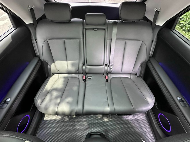 Rao bán Hyundai Ioniq 5 chạy 8.000 km giá 1,28 tỷ đồng, dân buôn xe cũ nhận định: Hợp với người thích trải nghiệm, hoặc có vài xe ở nhà- Ảnh 12.
