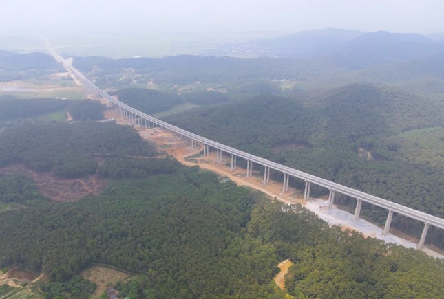 Thông xe toàn tuyến cao tốc Diễn Châu - Bãi Vọt, từ Hà Nội về Hà Tĩnh còn 3,5 tiếng- Ảnh 6.
