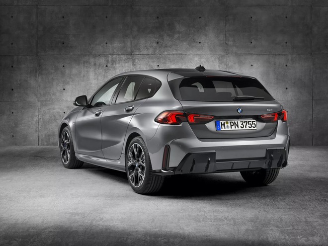 BMW 1-Series 2025 ra mắt: Thay đổi nhẹ nhàng, nội thất xịn không kém nhóm trên, giá dự kiến hút khách ở cả phân khúc xe sang lẫn phổ thông- Ảnh 16.
