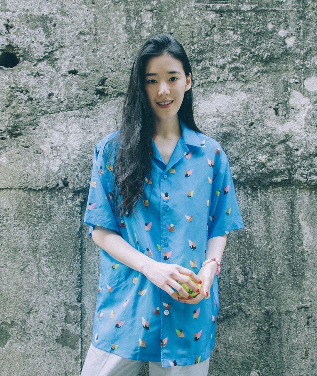 Nữ phụ quen mặt trên phim Hàn: Trẻ trung ở tuổi 38 nhờ phong cách thời trang đầy màu sắc- Ảnh 11.