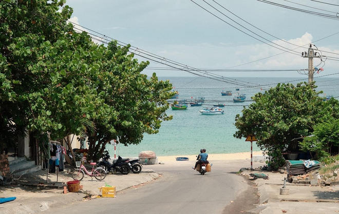 Phát hiện ngôi làng ven biển như châu Âu thu nhỏ, cách thành phố 20km, du khách nhận xét: Cảnh như phim- Ảnh 20.