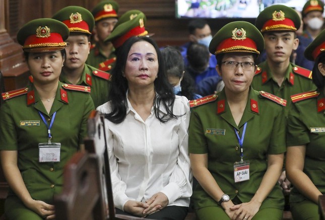 Bà Trương Mỹ Lan tiếp tục bị truy tố trong giai đoạn 2 vụ Vạn Thịnh Phát- Ảnh 1.