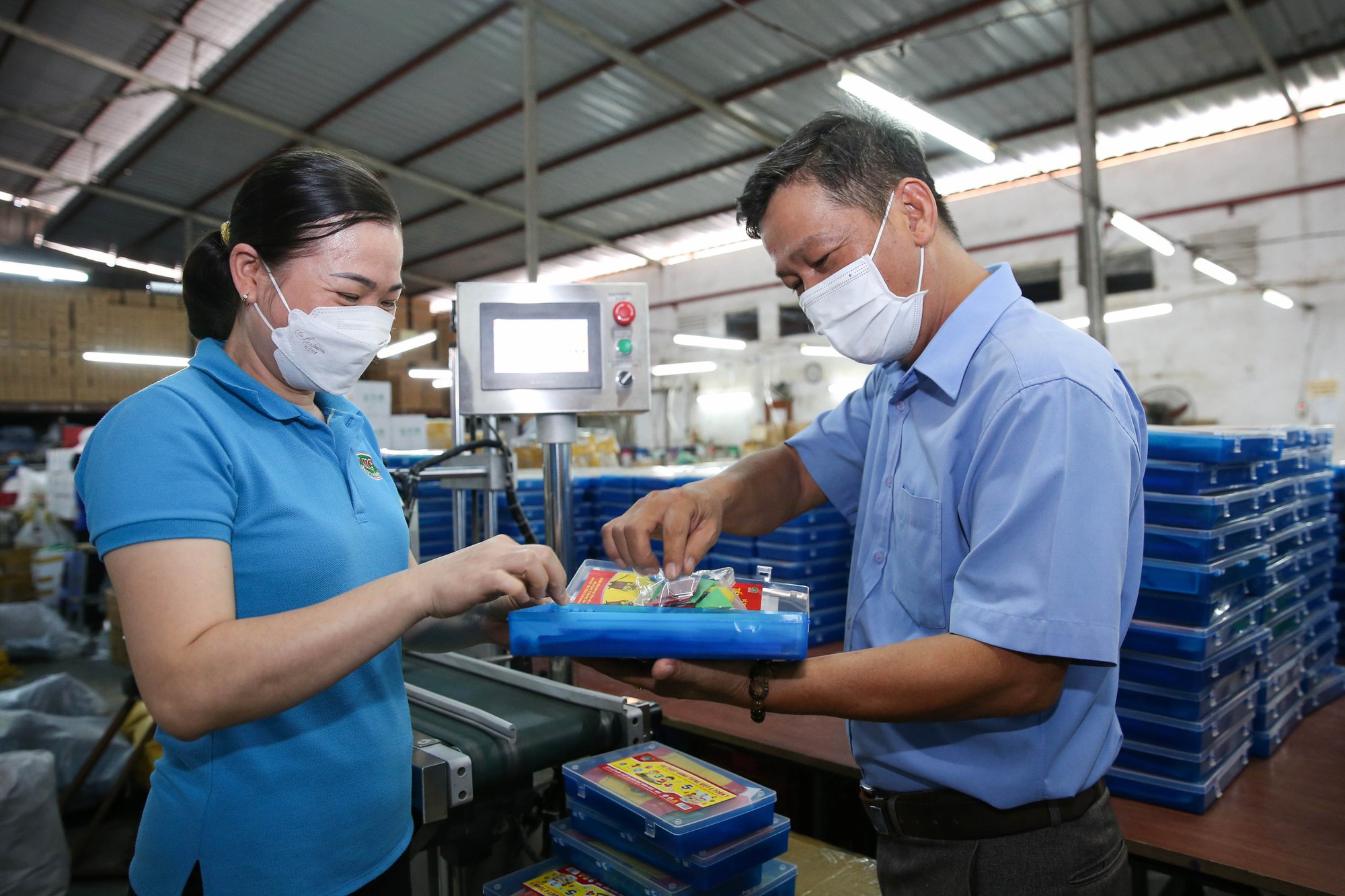 6 khoản tiền lương, trợ cấp tăng theo lương tối thiểu vùng từ ngày 1-7-2024- Ảnh 1. 6 khoản tiền lương, trợ cấp tăng theo lương tối thiểu vùng từ ngày 1-7-2024- Ảnh 1.