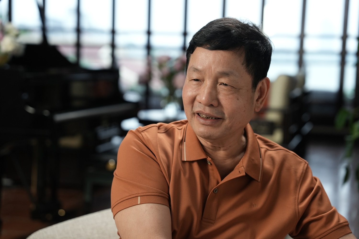 Chủ tịch FPT Trương Gia Bình sẽ tham gia bộ phim của Warner Bros. Discovery về hành trình cách mạng công nghệ Việt Nam- Ảnh 1.