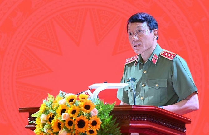 Tân Bộ trưởng Công an Lương Tam Quang nhận thêm trọng trách- Ảnh 1. Tân Bộ trưởng Công an Lương Tam Quang nhận thêm trọng trách- Ảnh 1.