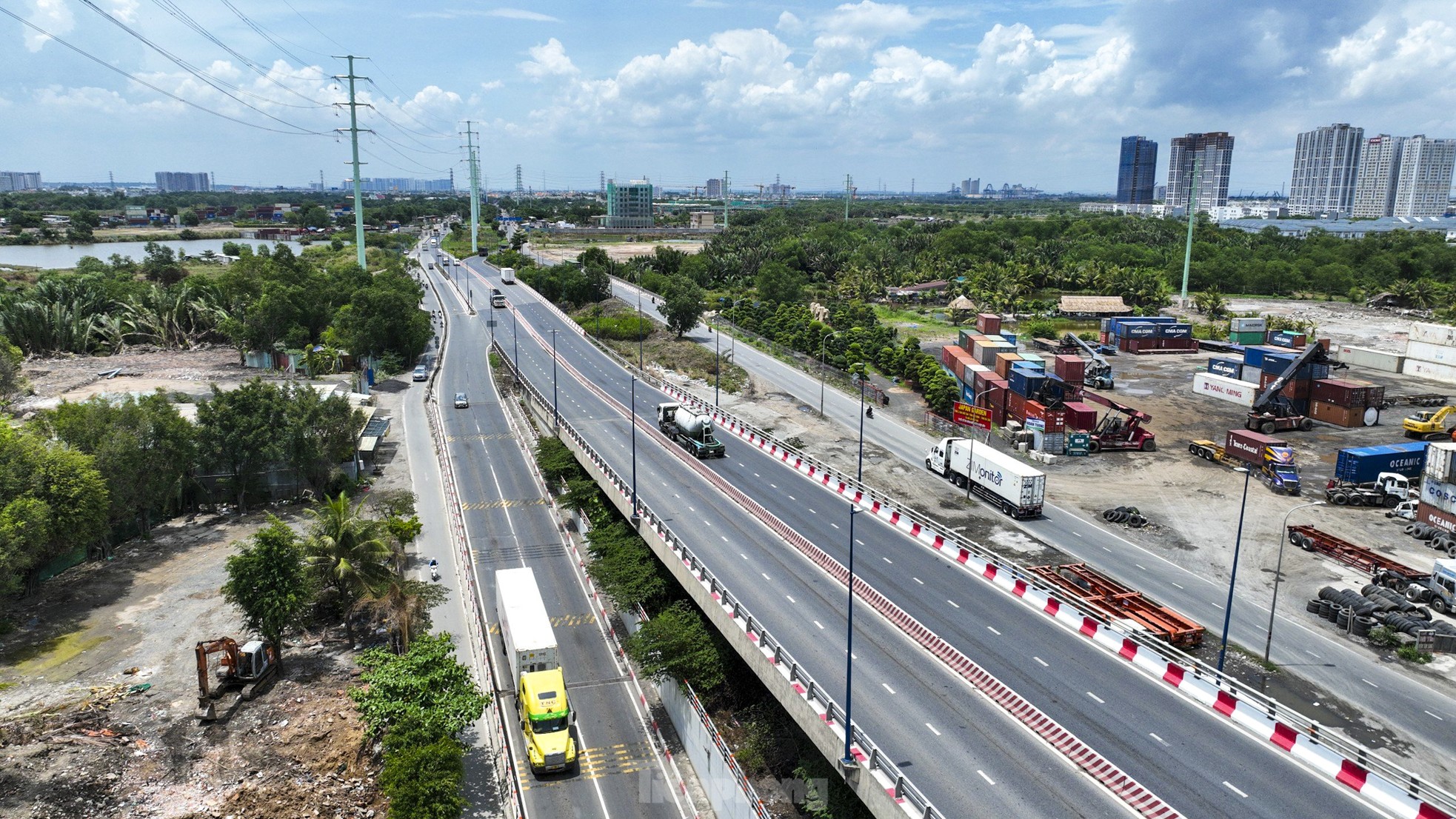 Cận cảnh 3 con đường được chi hàng nghìn tỷ giúp khơi thông cửa ngõ phía Đông TPHCM- Ảnh 9.
