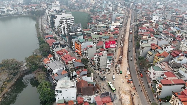 Hoàn thành GPMB hơn 1km đường Xuân Diệu sát hồ Tây- Ảnh 2.