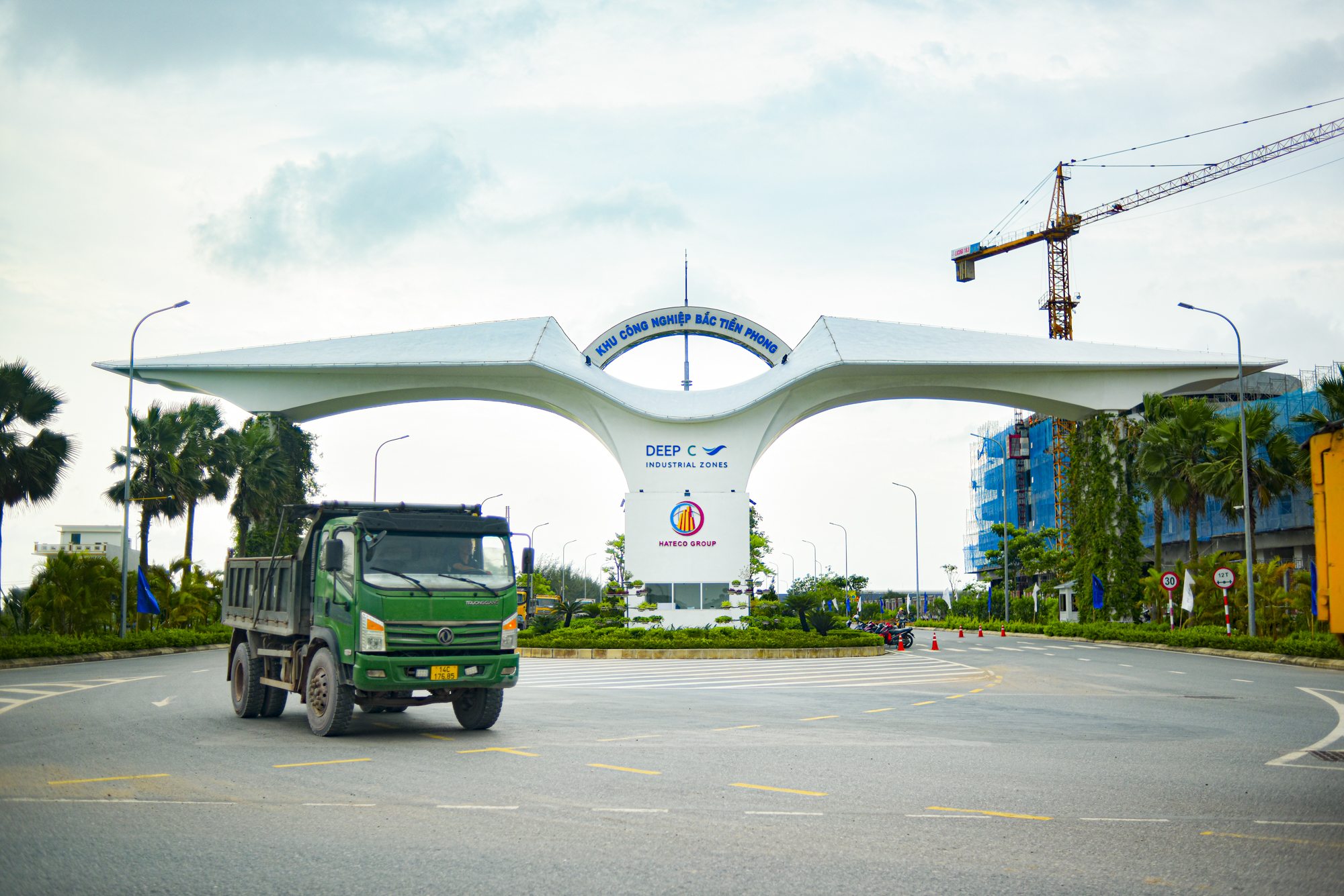 Thị xã là hạt nhân tăng trưởng mới của Quảng Ninh, được đầu tư chỉ sau Hạ Long, có khu kinh tế thu hút tỷ USD, sắp lên thành phố- Ảnh 6.