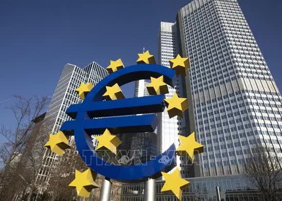 ECB: Con đường kiểm soát lạm phát nhiều chông gai