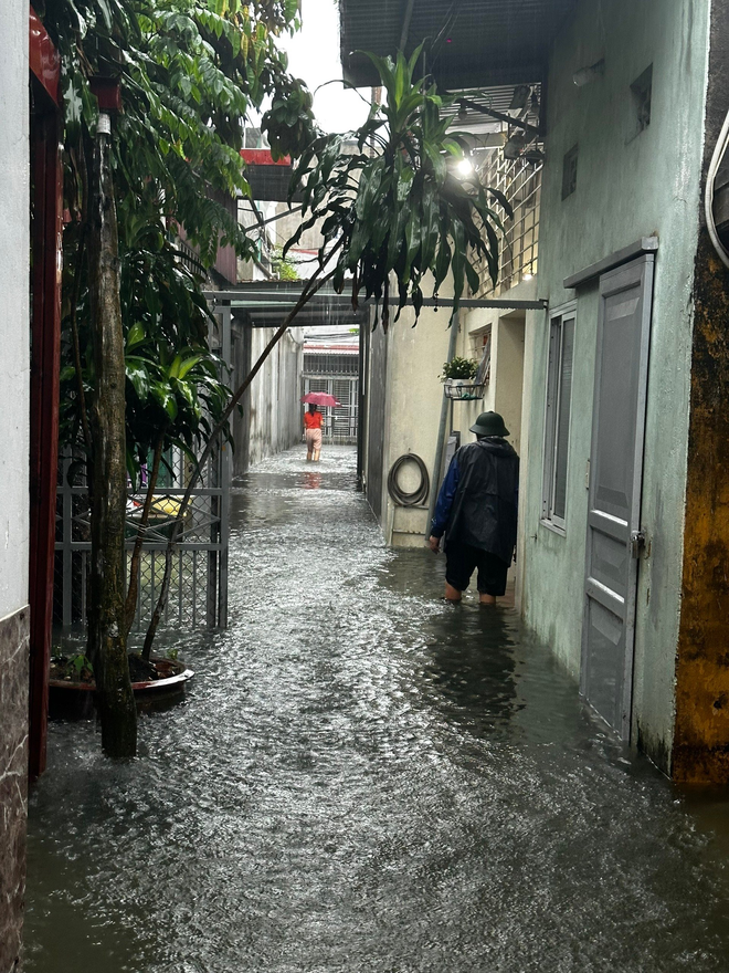 Choáng với hình ảnh ngập nặng nề nhiều khu vực ở Quảng Ninh, Hải Phòng sau mưa lớn- Ảnh 8.