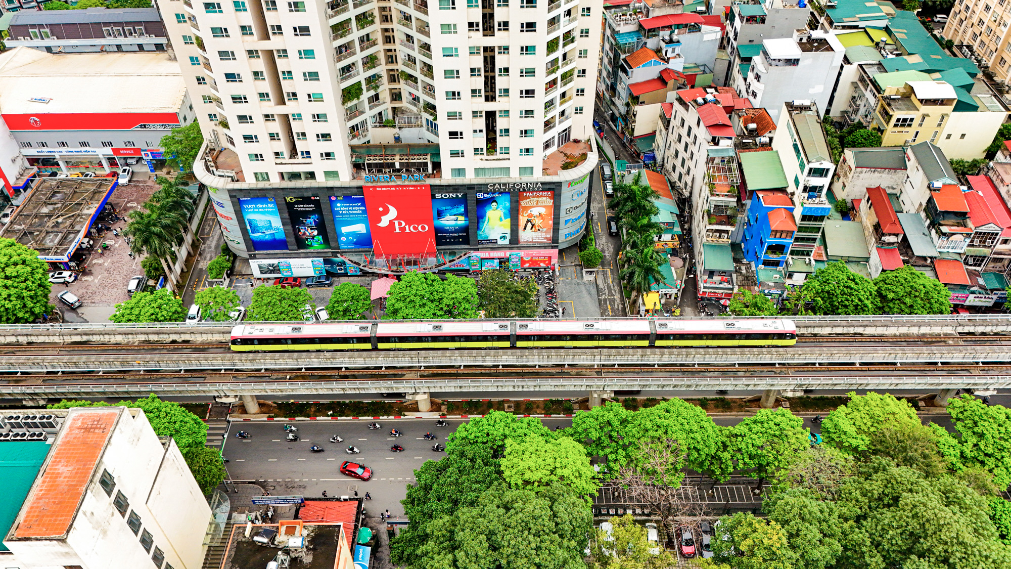 Toàn cảnh 3 tuyến đường sắt đô thị đang được triển khai ở Hà Nội: Có tuyến sẽ đưa vào hoạt động trong tháng này- Ảnh 1.