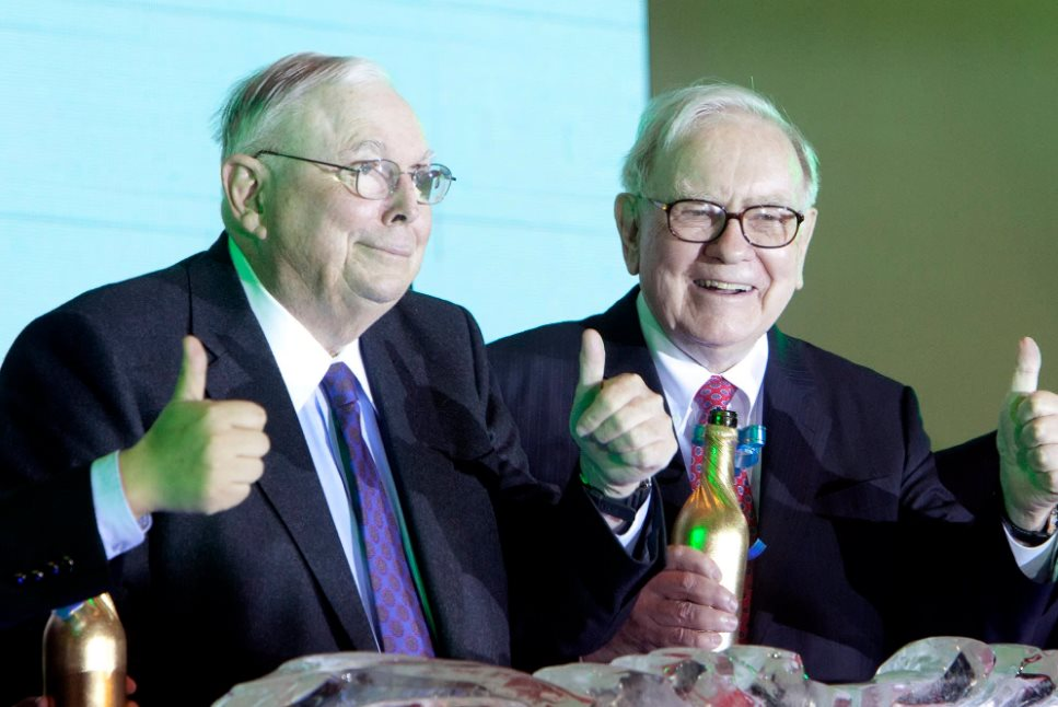 Trước khi ‘xả’ hàng triệu cổ phiếu, tập đoàn của Warren Buffett kiếm được bao nhiêu từ hãng xe điện lớn nhất Trung Quốc?- Ảnh 1.