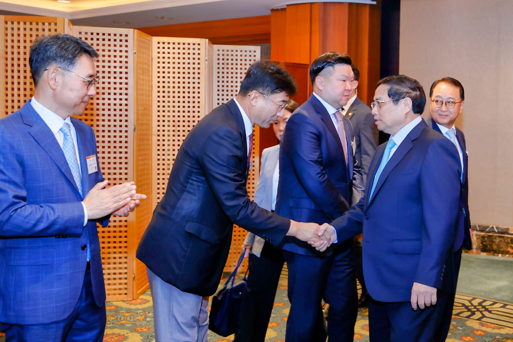 Gặp Thủ tướng, nhiều DN Hàn Quốc bày tỏ sẵn sàng tham gia 1 lĩnh vực VN 