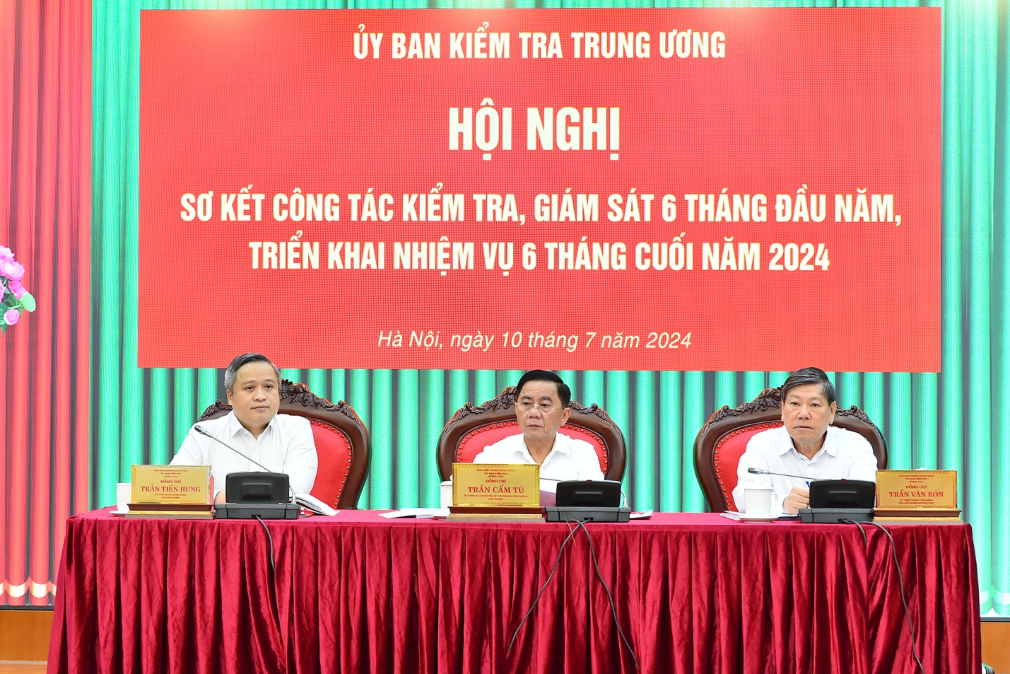 Ủy ban Kiểm tra Trung ương đề nghị kỷ luật 17 đảng viên- Ảnh 1.