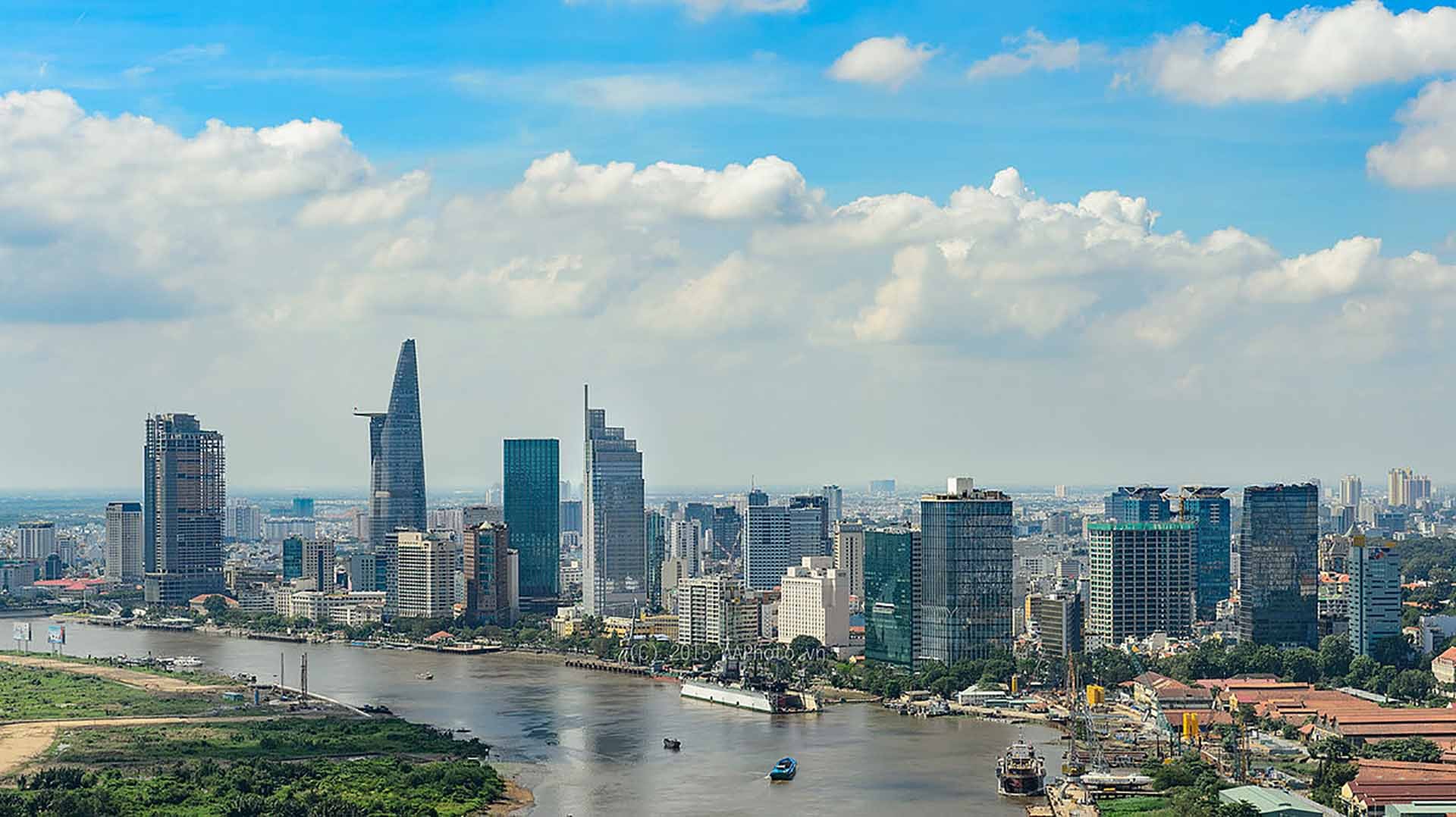 Báo nước ngoài: Kinh tế Việt Nam có thể tăng trưởng vượt mọi dự báo