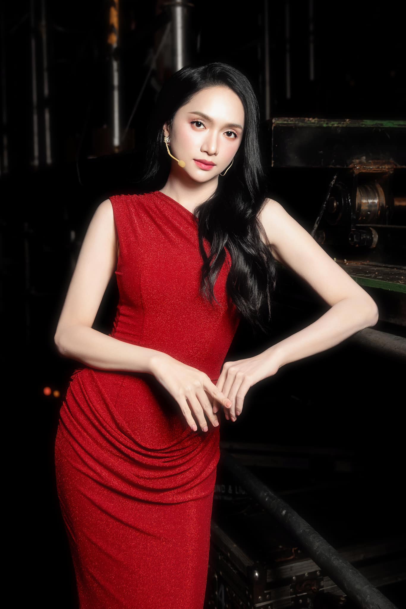 Dàn sao phản ứng khi Kỳ Duyên thi Miss Universe Vietnam: Minh Triệu thờ ơ, Diệp Lâm Anh làm 1 việc gây choáng- Ảnh 12.