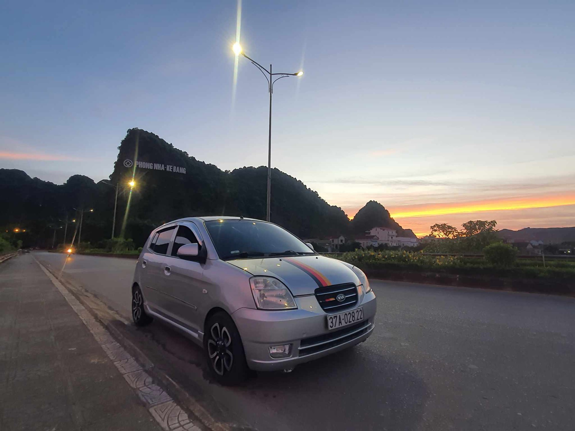 Mua Kia Morning cũ dùng 10 năm odo hơn 210.000km, chủ xe chia sẻ: ‘Đi ô tô rẻ vẫn sướng hơn xe máy, chất lượng cuộc sống khác hẳn’- Ảnh 7.