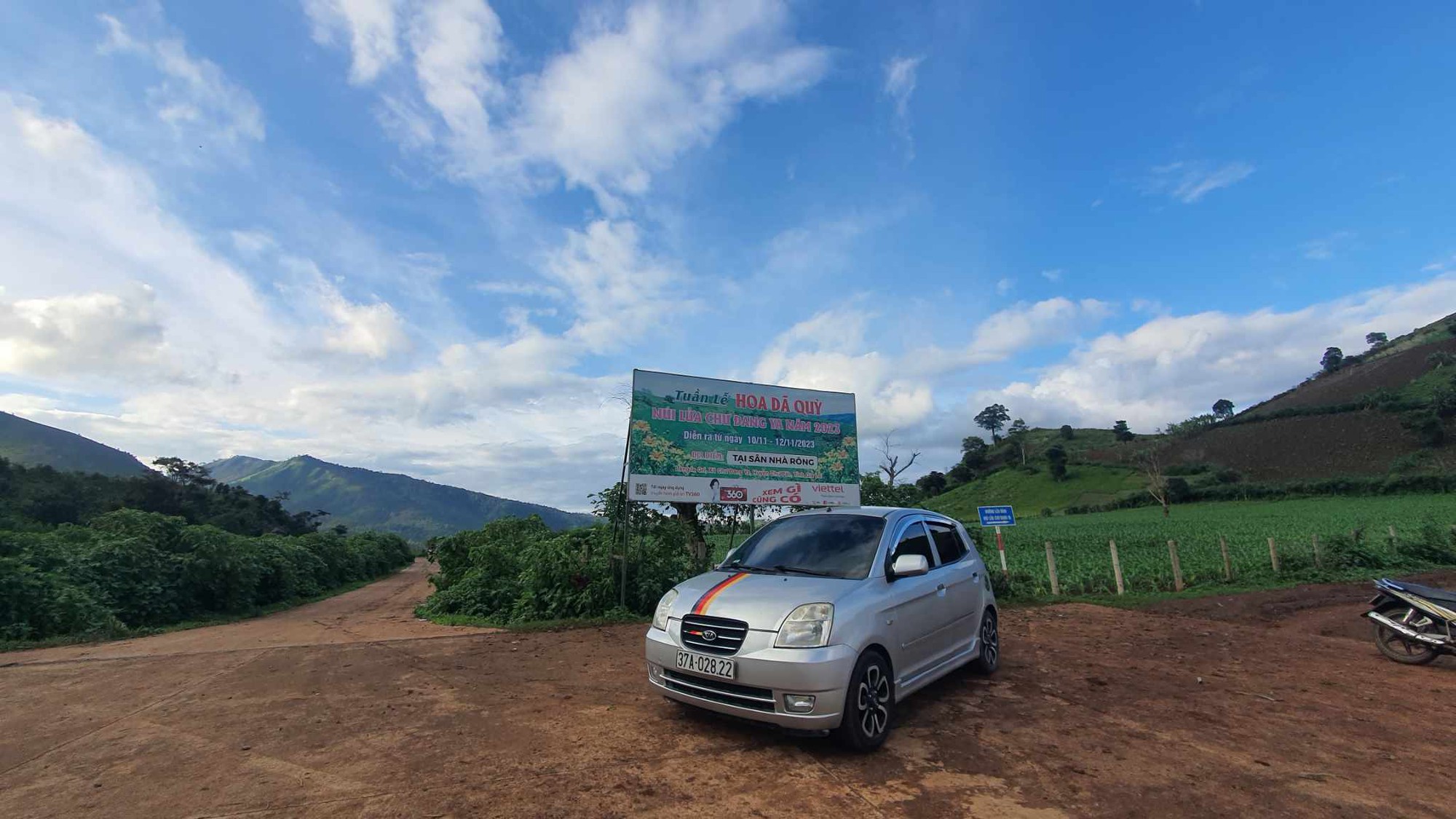 Mua Kia Morning cũ dùng 10 năm odo hơn 210.000km, chủ xe chia sẻ: ‘Đi ô tô rẻ vẫn sướng hơn xe máy, chất lượng cuộc sống khác hẳn’- Ảnh 6.