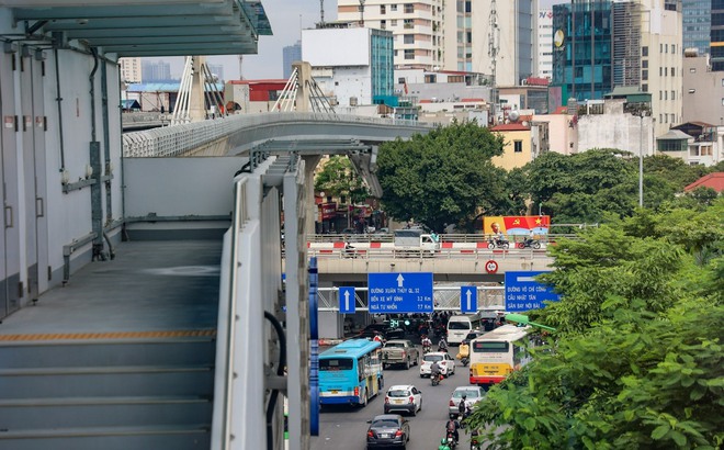 Dấu mốc đặc biệt từ tuyến metro 34.826 tỷ đồng hơn 10 lần lỡ hẹn ở Hà Nội- Ảnh 4.