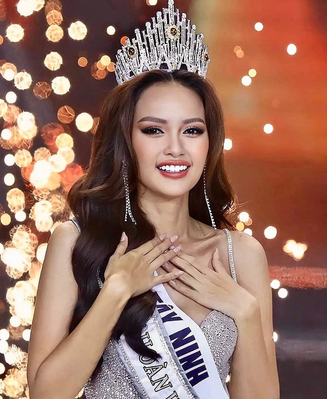 Thi Miss Universe Vietnam, Hoa hậu Kỳ Duyên có phải trả lại vương miện?- Ảnh 4.