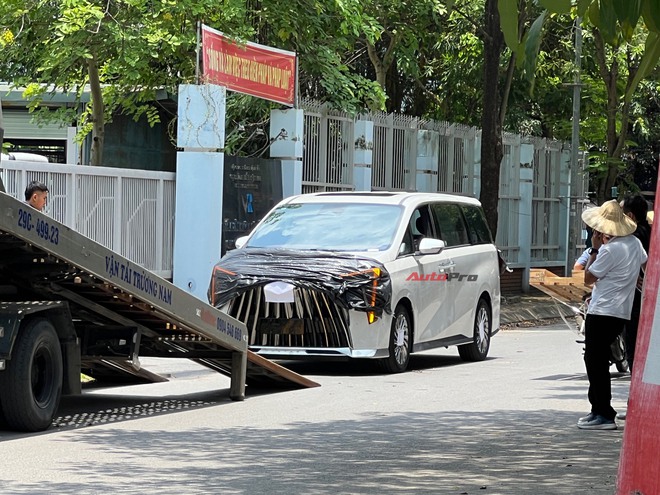 GAC M8 đầu tiên lộ diện tại Việt Nam: Mở bán cuối tháng 7 này, nội thất sang trọng vượt Carnival- Ảnh 1.