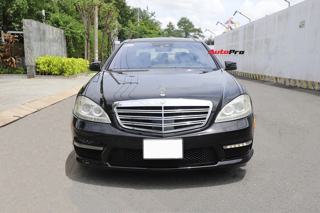 'Sang tay' Mercedes-Benz S65 AMG với giá 2,4 tỷ đồng, người bán chia sẻ: 'Sửa lại hết gần 1 tỷ, động cơ nguyên zin'- Ảnh 2.