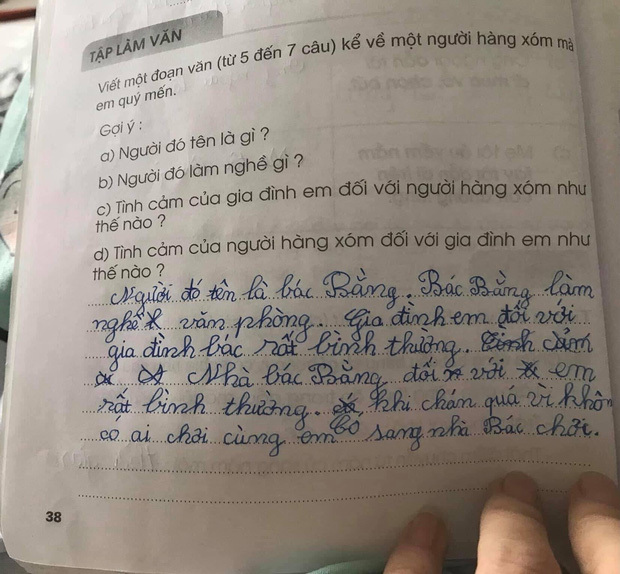 Cười đau ruột với bài văn tả bác hàng xóm của học sinh tiểu học: Đọc câu cuối chắc bác 