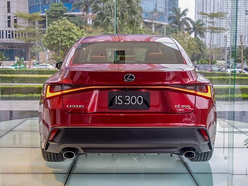 Lexus IS rút khỏi Việt Nam sau chưa đầy 4 năm ra mắt bản mới, nhường đất diễn cho C-Class, 3-Series- Ảnh 5.