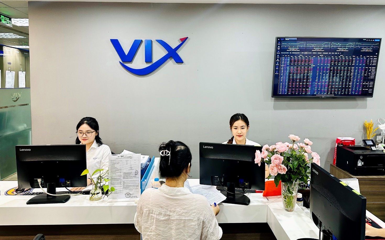 Chứng khoán VIX: Tăng vốn trước kỳ vọng tăng trưởng mở rộng